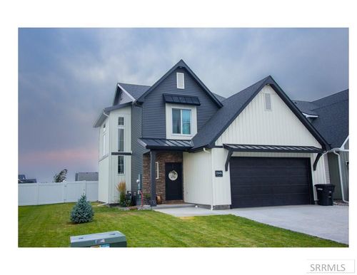 2046 47th St, Ammon, ID, 83401-6568 | Card Image