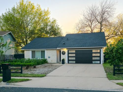 509 Blackberry Dr, Austin, TX, 78745-6500 | Card Image