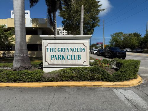 106-17890 W Dixie Hwy, North Miami Beach, FL, 33160-4864 | Card Image