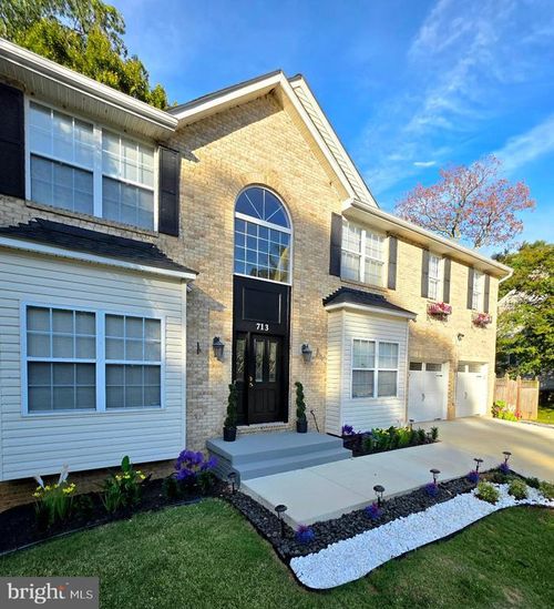 713 Bonnie Meadow Ln, Fort Washington, MD, 20744-6787 | Card Image