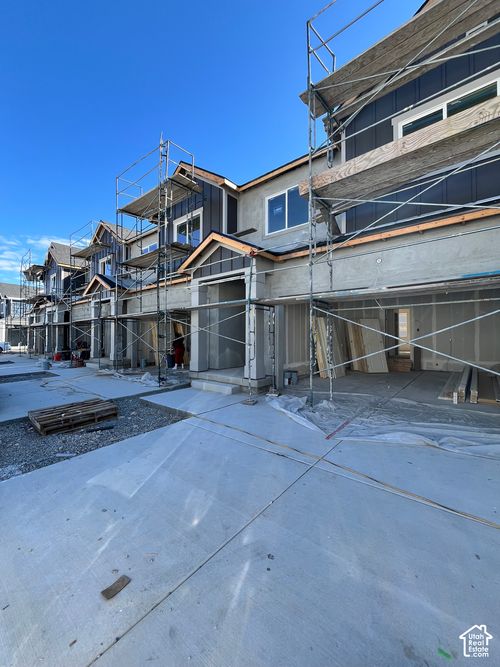 326-6843 S Survey Peak Ln, West Jordan, UT, 84081-4259 | Card Image