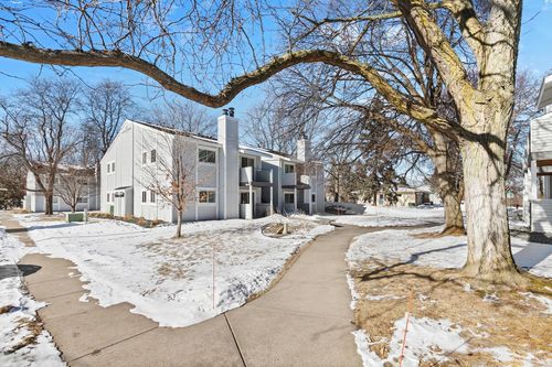 apt-h-1736 Pleasant St, Lauderdale, MN, 55113-5259 | Card Image