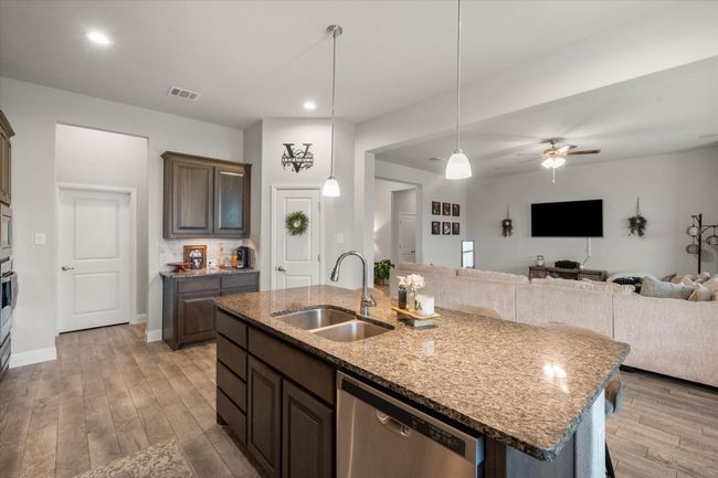 5610 Goodnight Ct, House other with 4 bedrooms, 3 bathrooms and null parking in Midlothian TX | Image 13