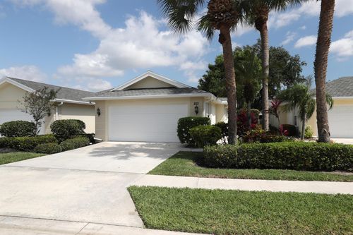 252 Brier Cir, Jupiter, FL, 33458-7371 | Card Image