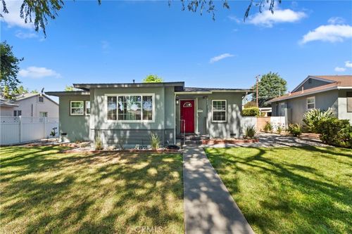 617 N Palm Ave, Upland, CA, 91786-4618 | Card Image
