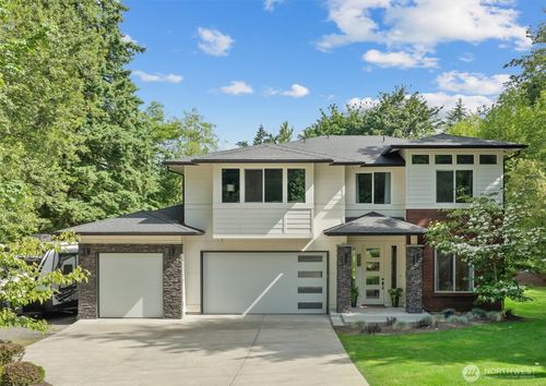 7517 188th St Se, Snohomish, WA, 98296-4825 | Card Image