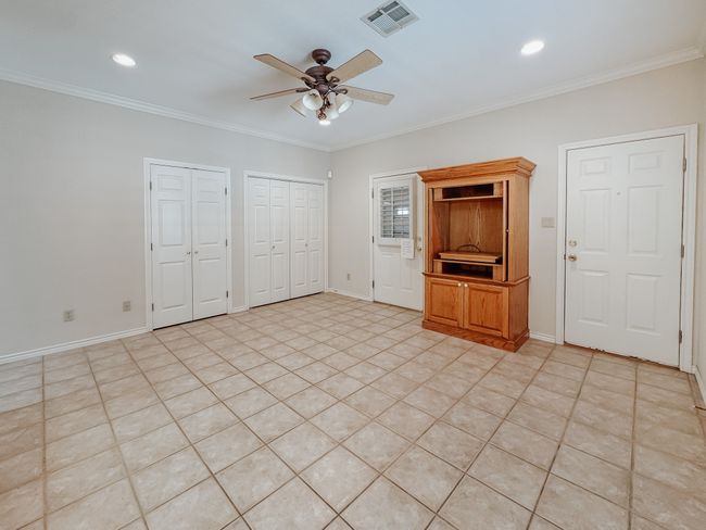 616 Mockingbird Pl, House other with 2 bedrooms, 3 bathrooms and null parking in Corsicana TX | Image 13