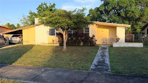 18915 Nw 19th Ct, Miami Gardens, FL, 33056-2823 | Card Image