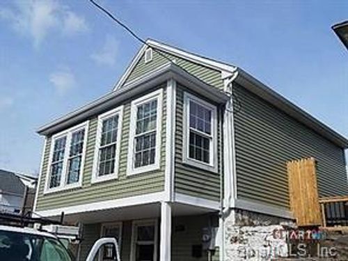 21 Sherman St, Norwich, CT, 06360-4103 | Card Image