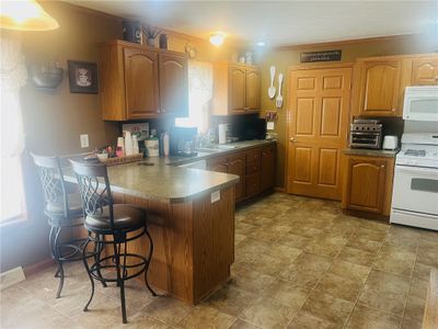 822 Hanley Street, House other with 3 bedrooms, 3 bathrooms and null parking in Ramsey IL | Image 2