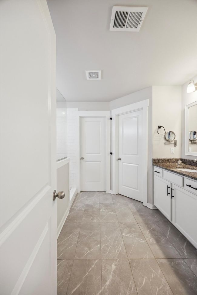 8517 Kensley Ln, House other with 3 bedrooms, 3 bathrooms and null parking in Hixson TN | Image 21