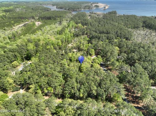 186-609 Pamlico River Dr, Washington, NC, 27889-9705 | Card Image