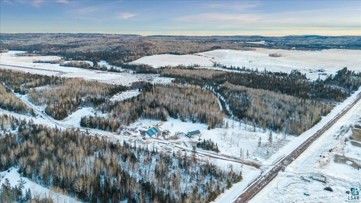 Land in Silver Bay 2