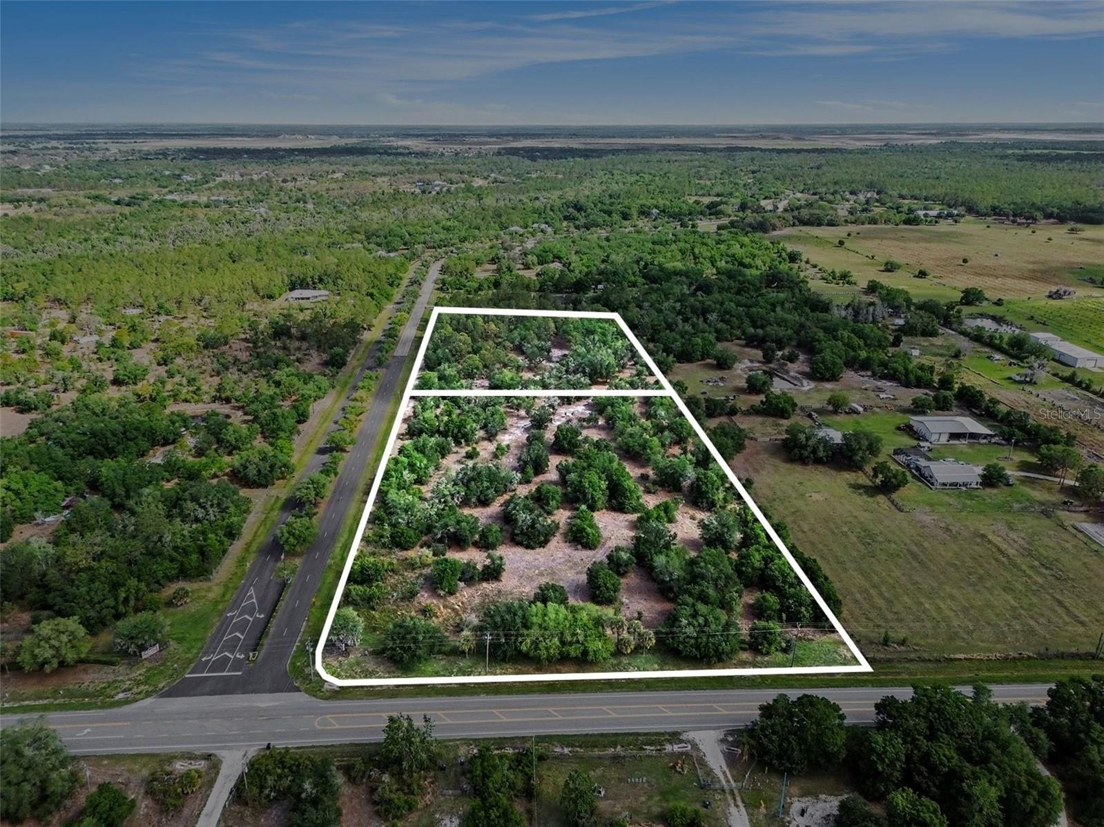Land in MYAKKA CITY