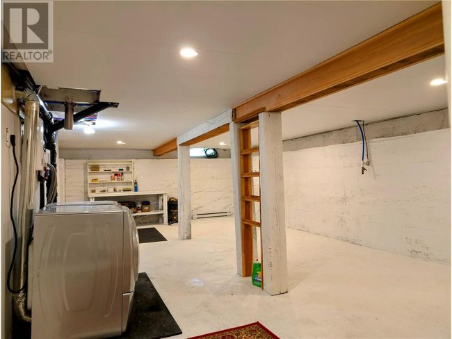 4152 51 St, House other with 2 bedrooms, 2 bathrooms and 10 parking in Canyon BC | Image 39