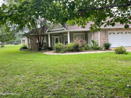 17994 Lake Breeze Dr, Saucier, MS, 39574-9559 | Card Image