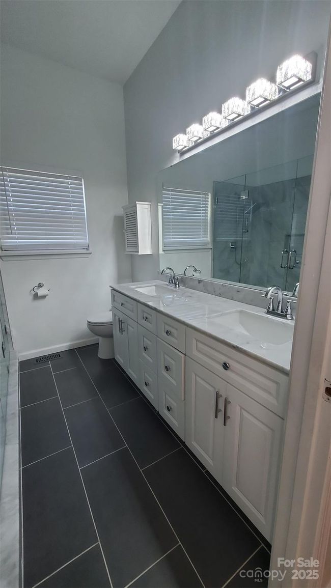 4000 Wilson Ln, House other with 3 bedrooms, 3 bathrooms and null parking in Charlotte NC | Image 11