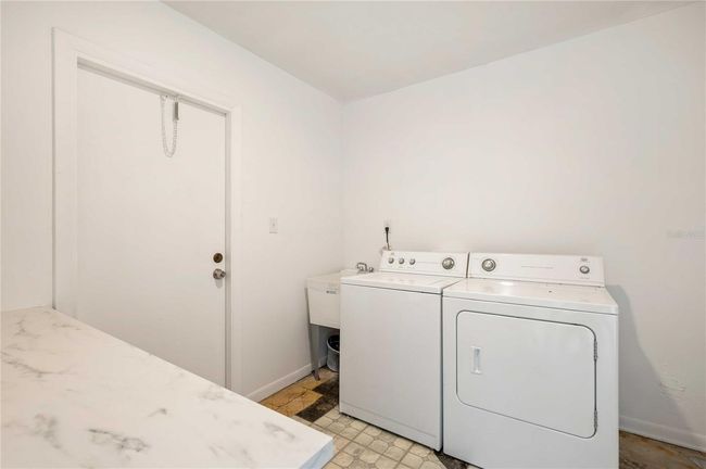 2906 Forest Circle, House other with 4 bedrooms, 2 bathrooms and null parking in SEFFNER FL | Image 20