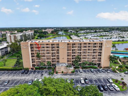 602-6866 Huntington Ln, Delray Beach, FL, 33446-3039 | Card Image