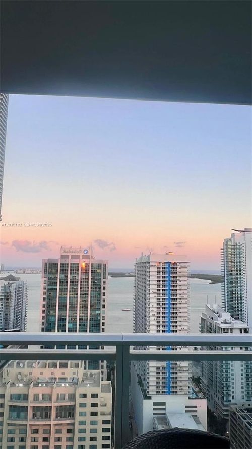 3600-1080 Brickell Ave, Miami, FL, 33131-3997 | Card Image