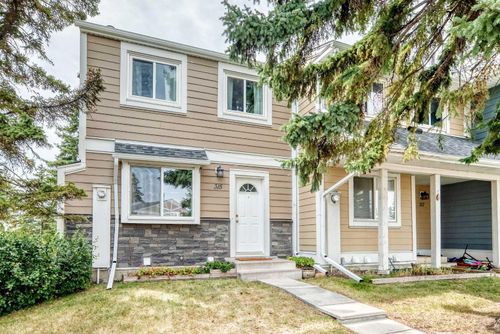 315 Georgian Villas Ne, Calgary, AB, T2A7E1 | Card Image