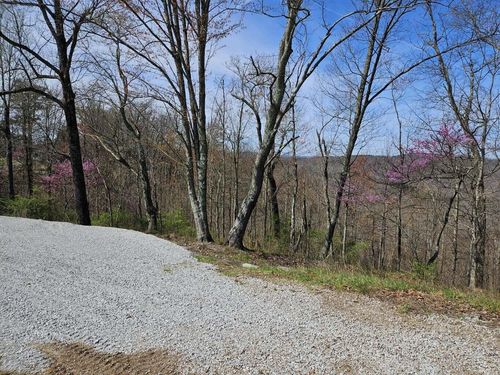 763 Dixie Bend Rd, Burnside, KY, 42519-8109 | Card Image