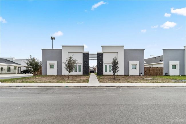 Modern home featuring stucco siding | Image 18