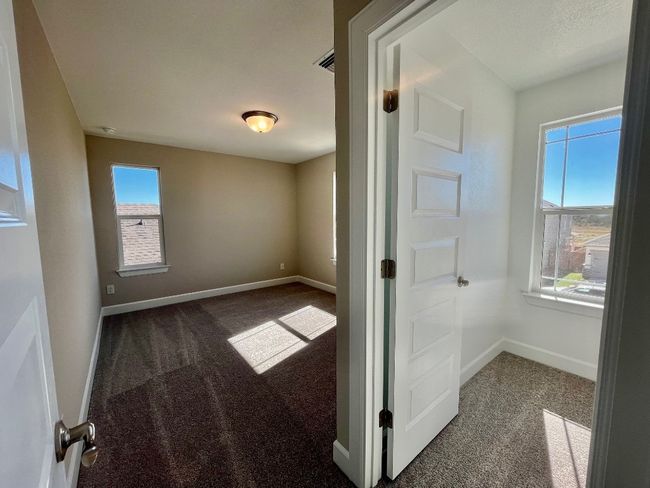 Secondary Bedroom | Image 8