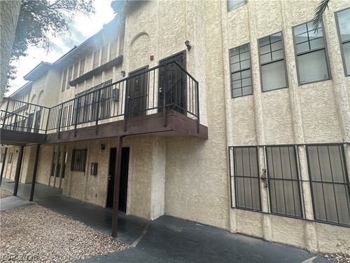 1-2080 Karen Ave, Las Vegas, NV, 89169-1776 | Card Image