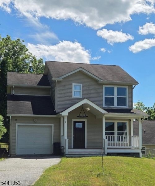 4 Michael Ct, Hamburg, NJ, 07419-9647 | Card Image