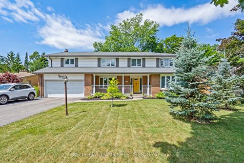 479 Huntingdon Dr, London, ON, N6C4H9 | Card Image