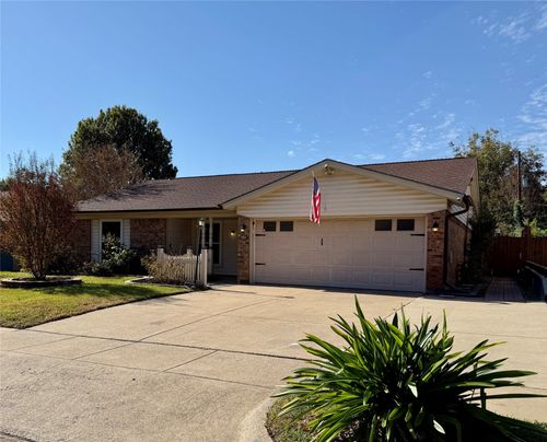 721 Nw Ann Lois Ln, Burleson, TX, 76028-3712 | Card Image