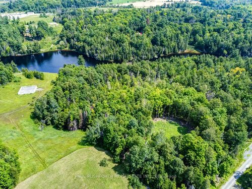 468 Stewartville Rd, White Lake, ON, K0A3L0 | Card Image