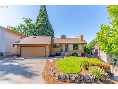 1030 Morningside St Se, Salem, OR, 97302-3222 | Card Image