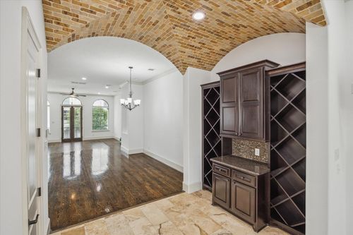 5411 Gibson St, Houston, TX, 77007-7132 | Card Image