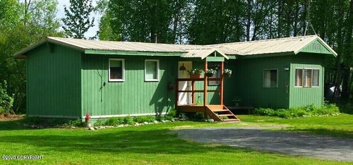 22173 S Easy St, Talkeetna, AK, 99676 | Card Image