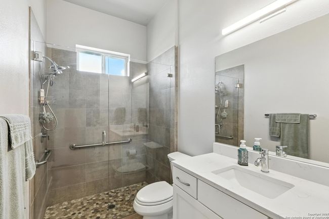 450 Peck St, House other with 4 bedrooms, 3 bathrooms and null parking in Kyle TX | Image 23