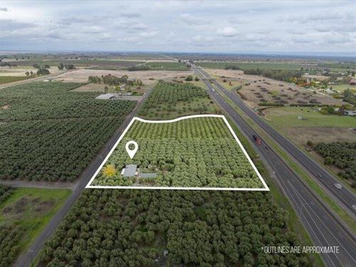 5287 Barham Ave, Corning, CA, 96021-9757 | Card Image