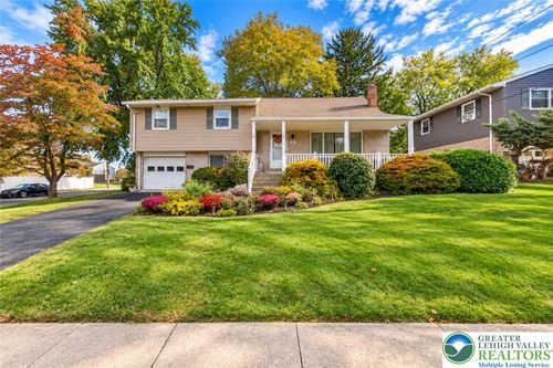 523 Alpine Circle, Emmaus Boro, PA, 18049 | Card Image