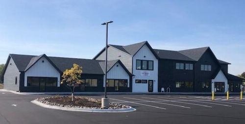 291 5th Ave Ne, Isanti, MN, 55040-2209 | Card Image