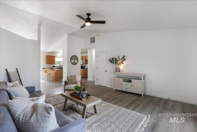 1471 Wrangler St, House other with 4 bedrooms, 2 bathrooms and 2 parking in Twin Falls ID | Image 5