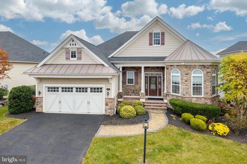 105 Magnolia St, Dresher, PA, 19025-2000 | Card Image