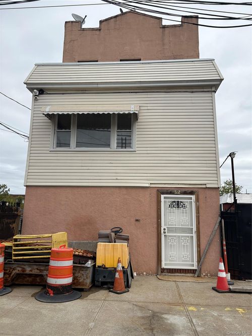 491 Emerald Street, New York, NY, 11208 | Card Image