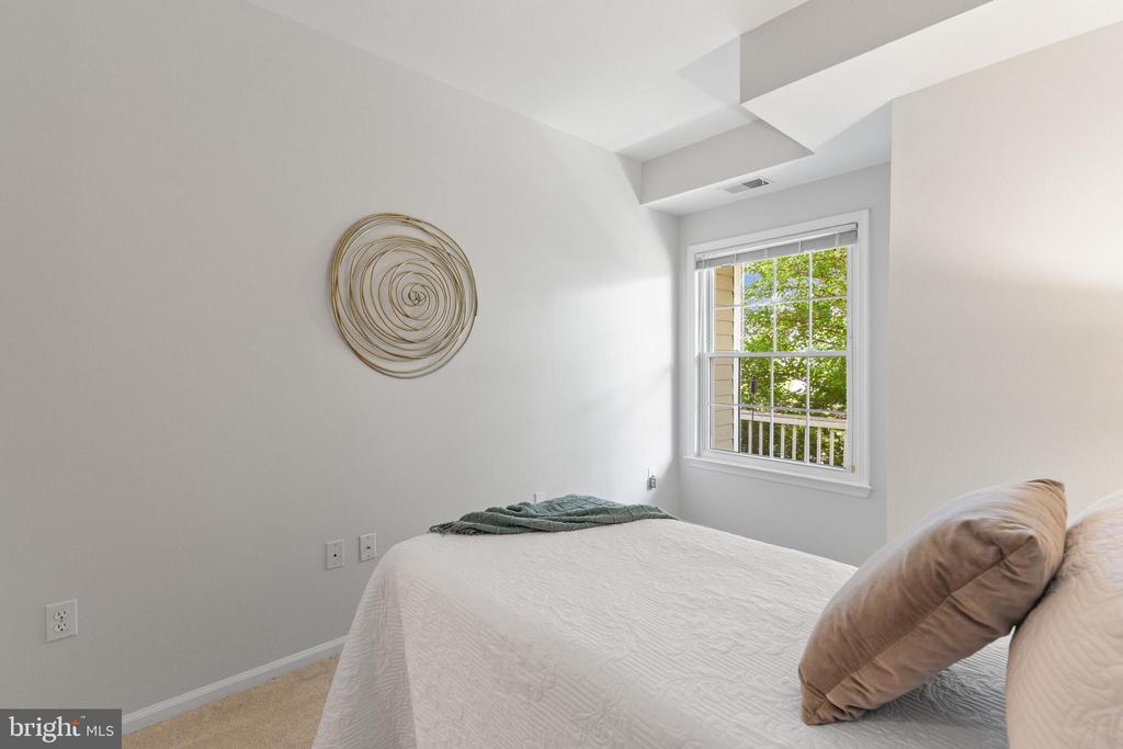 Residential Lease in ARLINGTON 4