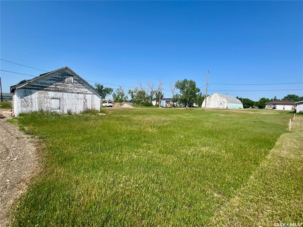 Land in Belle Plaine