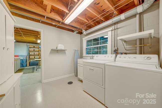 23 Zephyr Dr, House other with 4 bedrooms, 2 bathrooms and null parking in Asheville NC | Image 33