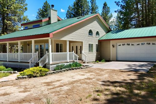 25210 Sprague River Rd, Sprague River, OR, 97639-8627 | Card Image