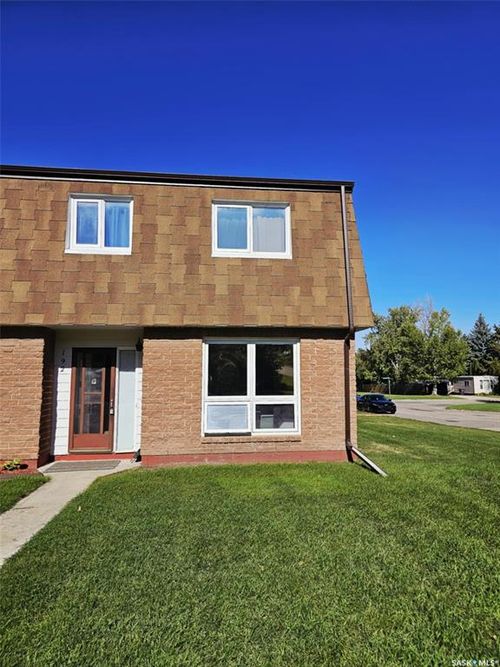 18-192 Manitoba Ave, Yorkton, SK, S3N3G8 | Card Image