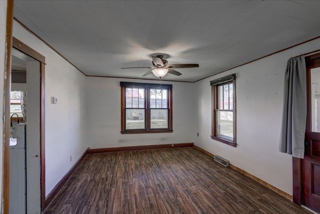 500 2 Nd Ave, House other with 2 bedrooms, 1 bathrooms and null parking in HOLLANDALE WI | Image 11