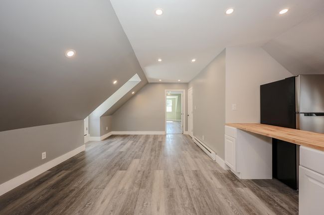 227 Pleasant St, Condo with 2 bedrooms, 2 bathrooms and null parking in Concord NH | Image 9